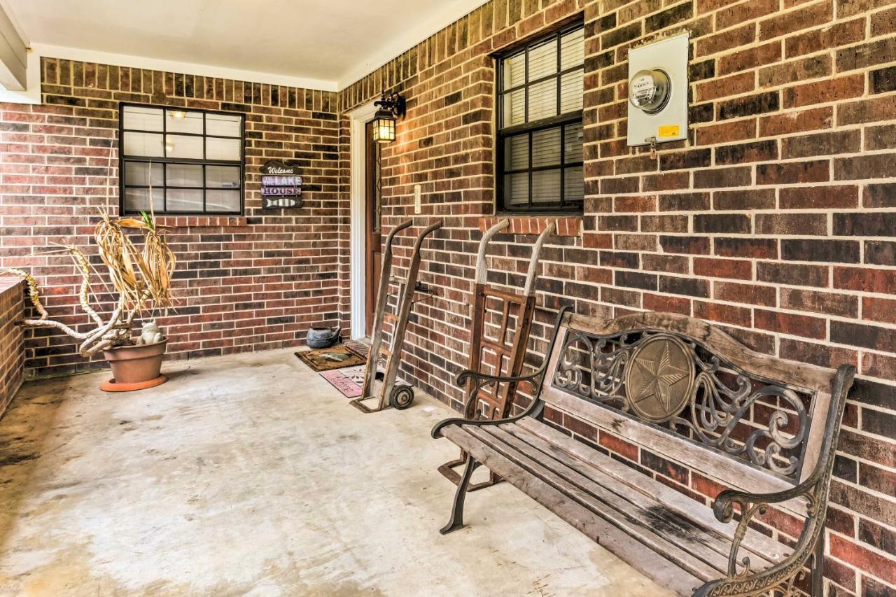 Willis Quiet Lake Conroe Townhome With 2 Boat Slips! מראה חיצוני תמונה